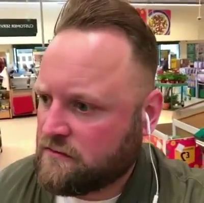 Funny videos - expectations vs. reality, headphone, funny sing gifs, funny, sing on supermarket.