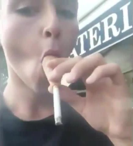 Smoking cornet cigarettes fail memes - Video & GIFs | smoking memes,fail memes,wtf memes,muppet memes,mashup