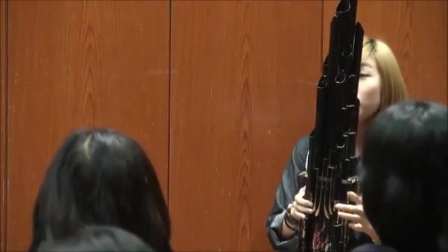 Listen to Girl Plays Super Mario Theme Song on Ancient Chinese Instrument - Video & GIFs | chinese instrument mario,super mario theme on chinese instrument,sheng,song,theme,mario on chinese instrument,super mario theme song,super mario bros. game,super mario,chinese instrument,super mario theme,theme song,mario series game series,gaming