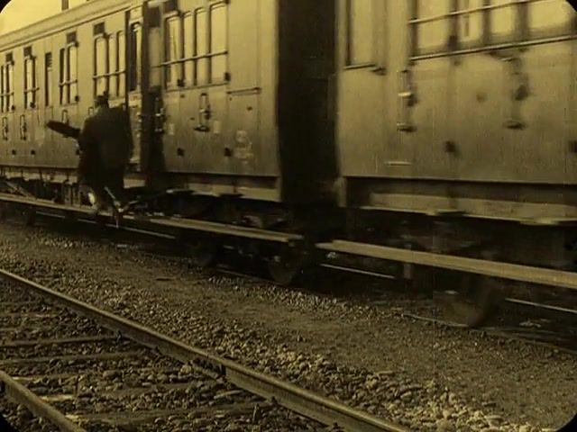 Catch Me If You Can. Black And White Movies. Catch Me If You Can. Catch. Penger. Lou Reed. Speed. Italy Cinema. Silent Movie. Silent Film. Maciste. Trainspotting. Train.