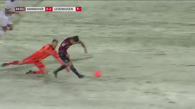 Genki Haraguchi Hannover shot into an open net stopped by the snow against Leverkusen 10 March, Bundesliga, Peter Bosz, Bayer Leverkusen, Leverkusen, Hannover, Hannover 96, Football, Soccer, Sports