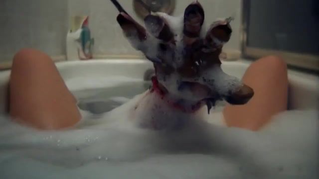 Freddy Cat, Mashup, Kruger, Water, Bathroom, Animal, Zoo, Cats, Cat, Eleprimer, Sound, Scary, Wtf, Bath, Freddy Krueger, Horror, A Nightmare On Elm Street, Wes Craven, Animals Pets
