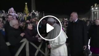 Pope slaps woman's hand U can not touch this