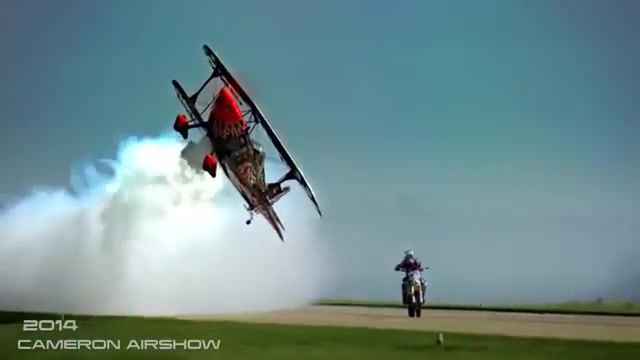 Touch, Touch, Extreme, Extreme Sports, Airplane, Airshow, Moto, Motocycle, Flying, Fly