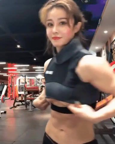 Fitness Girl - Video & GIFs | phytonyashka,kawaii,yuan herong,girl,fitness,fitness girls,ding dong song,gunther