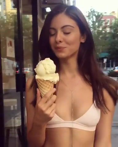 It's an Ice Cream World. Can't You See. Song Icedream by Youtube Channel Minnutes Topic