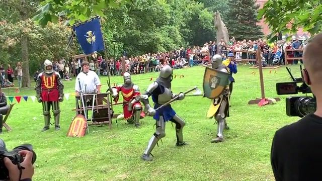 Knights fight - Video & GIFs | knight,lithuania,fight,selebration,sports