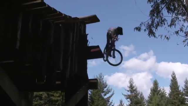Jumping, jump, bike, bicycle, slopestyle, mtb, music, song, sport, sports.