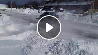 Slammed 300hp Audi A4 Quattro vs 15 of snow