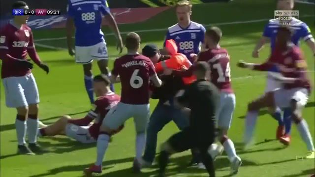 Jack Grealish punched from behind by Birmingham City pitch invader, Sky Sports, Premier League, Football League, Football, Gary Neville, Jamie Carragher, Soccer Saturday, Sunday Supplement, Soccer, Premiership, Sky Sports Live, Sky, Sports, Stream, The Debate, The Debate Sky Sports, Sky Sports Football, Jack Grealish, Grealish, Grealish Punched, Jack Grealish Punched, Aston Villa, Aston Villa Vs Birmingham City, Birmingham Fan Punches Jack Grealish, Birmingham