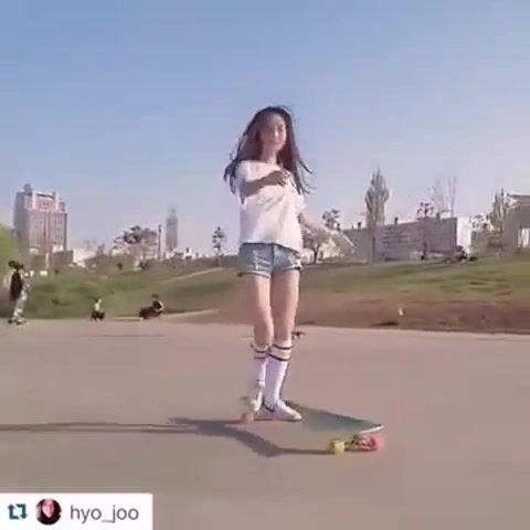 Hyo joo skating to the knife's n. and. hotel, sports.
