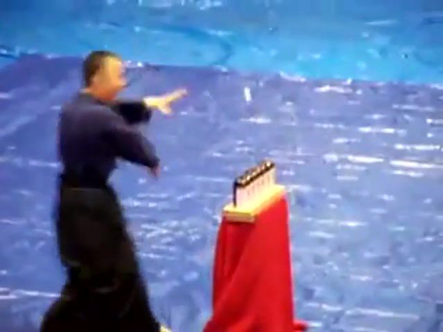 Watch the amazing skills of grandmaster jung oh hwang, i know kung fu, sports.