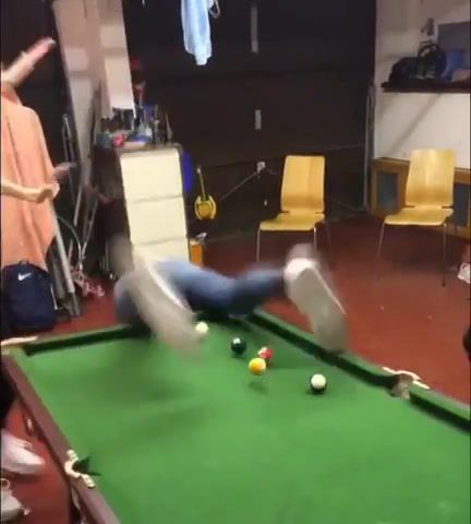 Expert pool player - Video & GIFs | nice,sports,memes,curb your enthusiasm,omg,directed by robert b weide,wtf,okey,ok,lets watch again,anime,film,all,funny,funny memes,funny moments