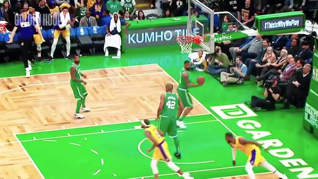 Lakers LeBron James alley oop from ingram vs Celtics