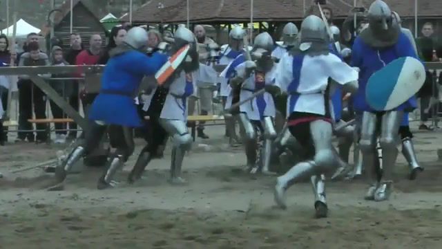 HITS IN THE BACK - Video & GIFs | knights,wmfc,medieval fights,dynamo cup,5vs5,5on5,battle,buhurt,middle ages,halberd,fencing,middle age,battle of the nation,fight,sword,battle of nations,crusade,courage