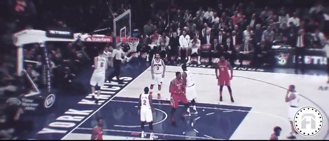 Dwight howard throws down a ridiculous alley oop, sports.