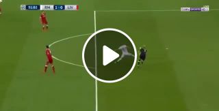 Karim Benzema funny goal Real Madrid vs Liverpool Champions League Final