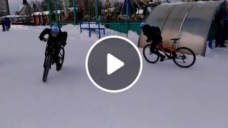 NFS bicycle snow drifting