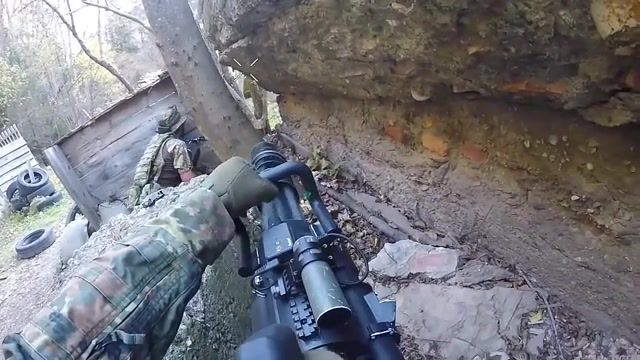 STOOOP Airsoft FUNNY MOMENT - Video & GIFs | airsoft,airsoft funny moment,airsoft nice moment,pain,minigun,lol,sports