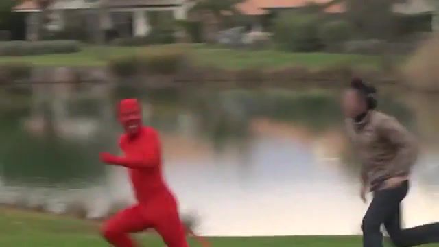Devil steals golf balls with a Balloon - Video & GIFs | gta,devil always wins,ballon,golf ball,devil,golf,wasted