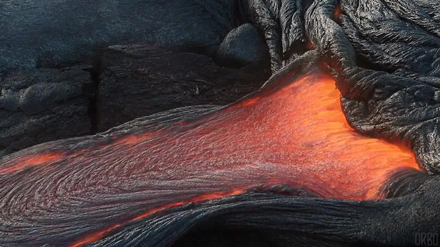 Lava flow at the Kilauea Volcano, Hawaii, Eleprimer, Nature, Cinemagraphs, Cinemagraph, Hot, Red, Trip, Orbo, Art, Gif, Loop, Havaii, Usa, Lava, Deep, House, Live Pictures