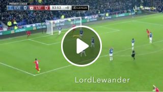 Sadio Mane scores to give Liverpool the win over Everton