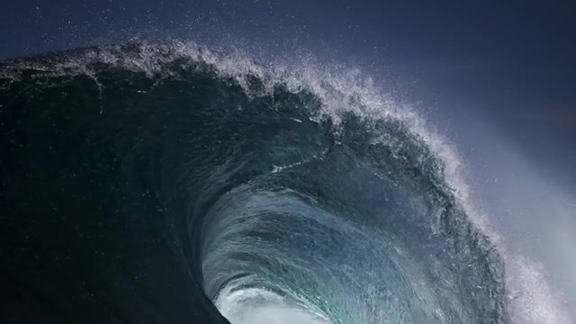 Airwave, god surrounds us, airwave, ray collins, water, motion, movement, cinemagraph, ocean, wave, waves, live pictures.