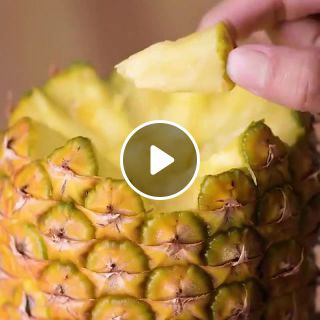 How to eat a pineapple