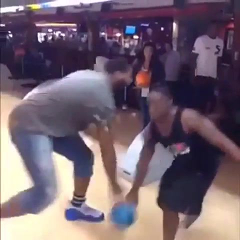 Why NBA players shouldn't bowl, Games, Walk Through, Through, Walk, Play, Walkthrough, Playthrough, Let And 39 S Play, Pewds, Pewdie, Pewdiepie, But, You, Touch Down Fever, American Football, Have, Really, Football, Basketball, Not, 50 Greatest Players In Nba History, National Basketball Ociation