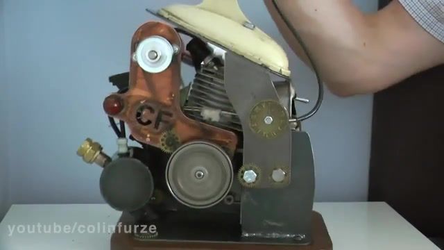 THE CHAINSAW LAMP, Colin, Furze, Chainsaw, Lamp, 2 Stroke, Powwer, Man, Noise, Ford Mustang, French, Dieselpunk, Steampunk, Retro, Upcycling, Awesome, Funny, Invention, Inventor, Mad Man, Science Technology