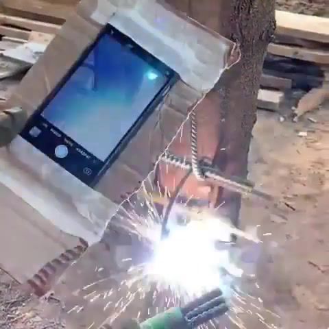 Welding - Video & GIFs | welding,cyberpunk,science technology