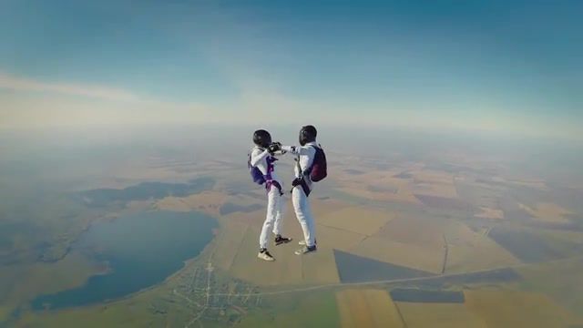Pensees she, Pensees She, Jump, Gopro, Skydiving, Skydivers, Flying, Wannafly, Nature Travel