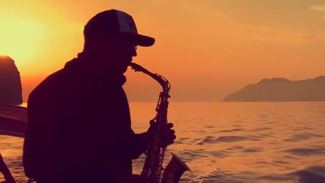 Lonesome, Saxophone, Sax, Syntheticsax, Mikhail Morozov, Beauty Saxophon, Saxophonist, Saxobeat, Love Song, Idenline, Lonesome, Ocean, Sunset, Waves, Nature Travel