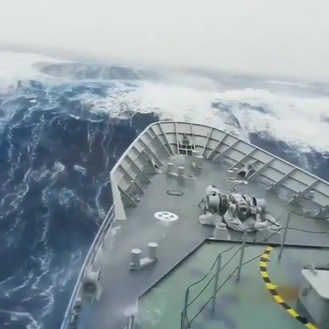 Would you sail in this - Video & GIFs | ocean,wave,storm,ship,nature travel