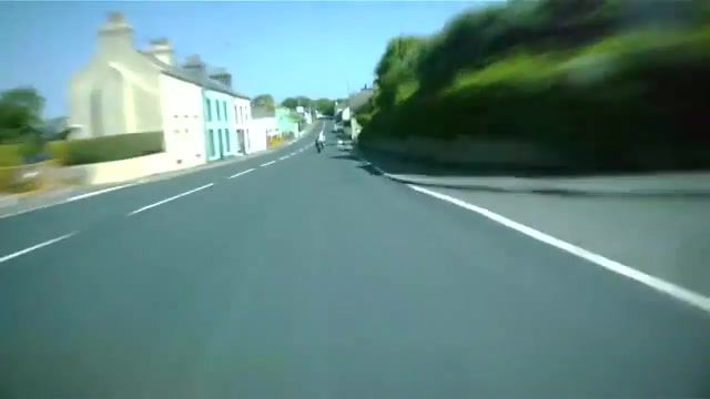 200mph Isle of Man TT RACES - Video & GIFs | guy martin athlete,isle of man tt,motorcycle racing sport,racing media genre,race,isle of man,tt,insane,speed,motorcycling,road racing,crazy,isle of man tt recurring competition,jeremy clarkson,closer to the edge,balls of steel,michael dunlop athlete,top gear tv program,cykl,sports