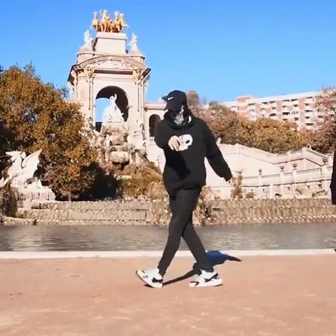 The Greatest - Video & GIFs | crackers remix,the greatest crackers remix,sia the greatest,crackers,best shapers,cutting shapes dance,guerrerojah,spain,edm shufflers,shuffle dance,shuffle,cutting shapes,edm,future bounce,house music,future house,marktore,dancers,dance
