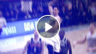 Zach LaVine Drives In for the Strong All Star Jam