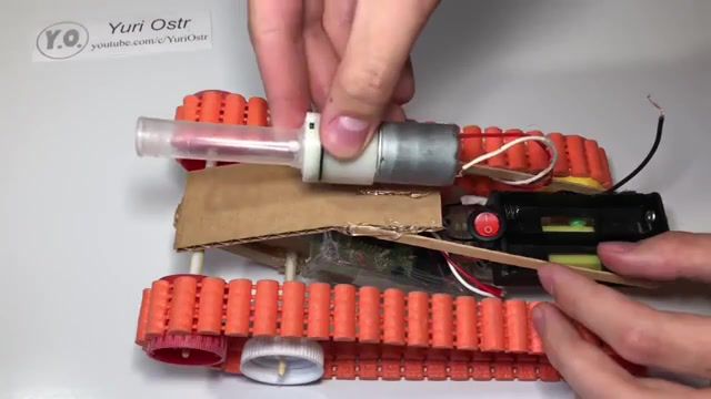DIY Tank, How To Make Toy, Rc Car, Rc Tank, Diy, Tutorial, Life Hack, Hacks, Simple Life Hacks, How To Make, Lifehacks, School Life Hacks, Tricks, Simple, 3 Simple And Fun Life Hacks, Gadgets, Easy To Build, Incredible Ideas, Awesome Ideas, Electric Car, Science Technology