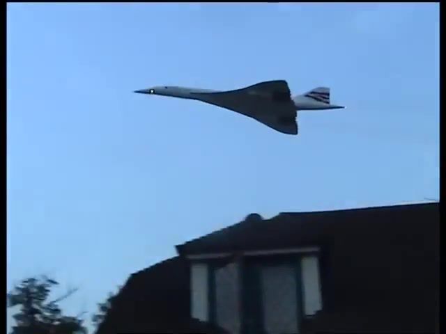 Concorde. Four weeks before last flight in, Loudest Penger Aircraft In The World, Supersonic Airliner, Supersonic Aircraft, Concorde, Take Off, Concord, Heathrow, Afterburners, Science Technology