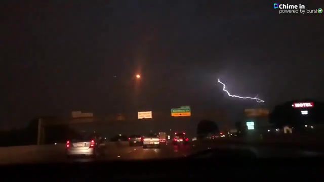 Wow, Wait For It Wow Look At This Lightning Crawl Across The Sky On I 35 Sou, Lighting, Lighting Strike, Dope, Epic, Nature, Amazing, Trap, Awesome, Crazy, Skyfall, Nature Travel