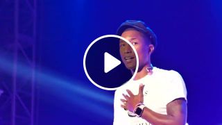 Pharrell williams Blurred lines get lucky live in korea seoul 150814