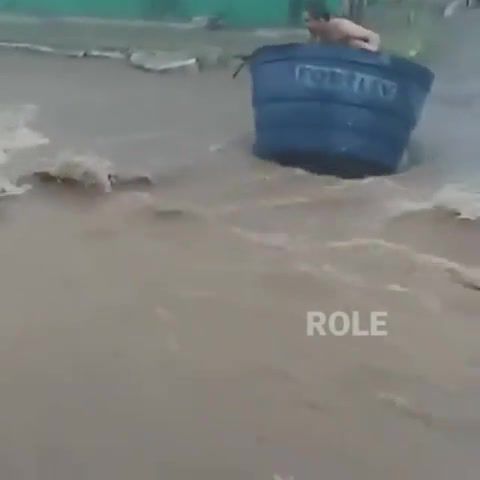 Boat crash - Video & GIFs | nature travel
