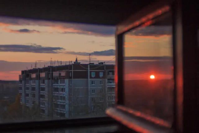 Sunset in apartment blocks static pic, Static Picture, Sunset, Ussr, Sovietwave, Nature Travel