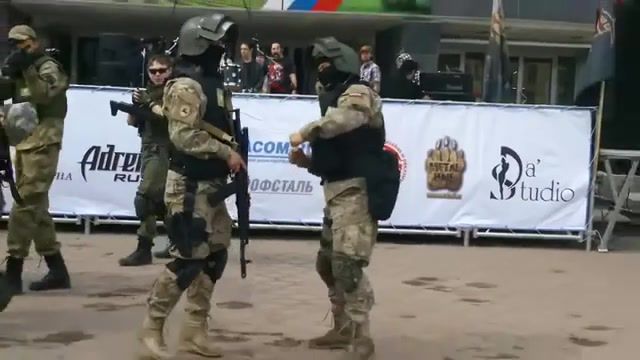 Meanwhile in russia, dance, funny, soldiers, military, humor, army, specnaz, cool, top, soldier, dancing, music, meanwhile in russia.