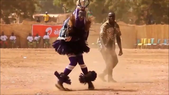 Funny Zaouli African Techno Rave Dancer