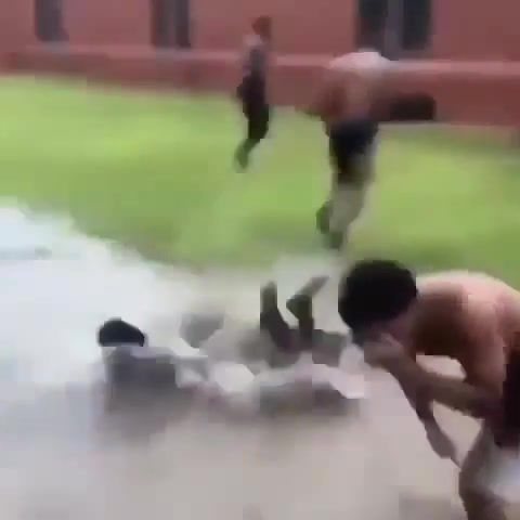 Peoples Jumpin To The Dirt - Video & GIFs | funny,swiming,internet,meme,funny moments,dirt,jump,magyar,mashup