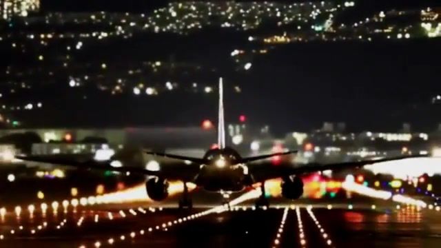 Beautiful Night Takeoff, Boeing, Beautiful Night Takeoff, Takeoff, Disbase System Night Traffic, Nature Travel