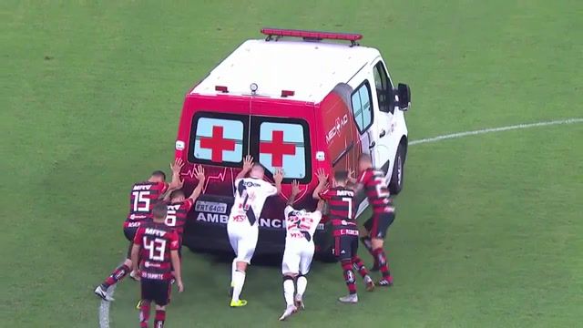 Players pushing ambulance off the field in a top league match in Brazil HILARIOUS, Hilarious, Player Push Ambulance, Players Pushing Ambulance Off The Field, Flamengo And Vasco Pushing Ambulance, Pushing Ambulance Off The Field, Players Push Ambulance Off The Field, Vasco X Flamengo Ambulance Incident, Players Pushing Ambulance Incident, Hilarious Players Pushing Ambulance In Brazil, Top Division Game In Brazil, Game In Brazil Have Players Push Ambulance, Ambulance Incident In Brazilian Football Game, Flamengo, Vasco, Football, Ambulance, Sports