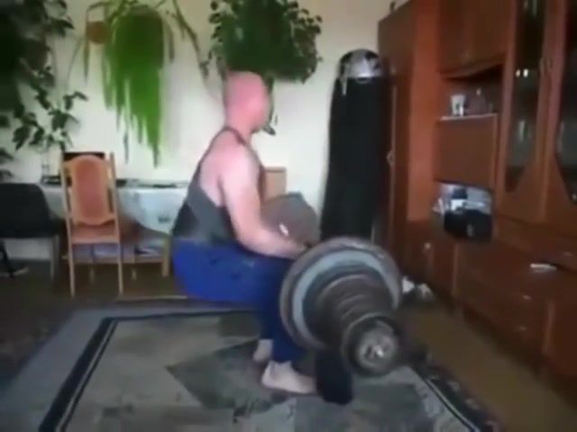 Hardcore russian workout, Russian, Workout, Gym, Idiot, Crazy, Bodybuilder, Bodybuilding, Sports