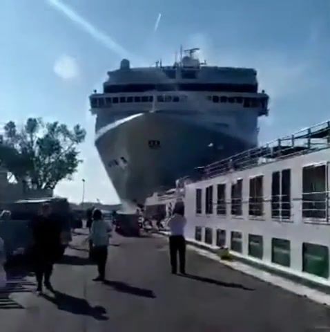 MSC Opera hits another cruise ship in the port of Venice - Video & GIFs | jack white record producer,seven nation army,the white stripes musical group,pop music musical genre,music industry,ship accident,cruise ship,msc opera,msc opera cruise ship,msc cruises,incident,incidente,venezia,venice,nave da crociera,river countess,msc crociere,sinking,cruise ship accidents,cruise ship events,worst cruise ship disasters,horrible cruise ship disasters,cruise accident,cruise ship emergency,cruise ship crash,msc opera incident,msc opera accident,msc opera crash,msc opera venice,news,news politics